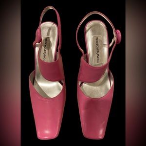 Monzo & Franco Size 9.5 Pink Leather Heels